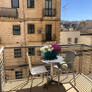 Well Located 2 Bedroom Flat In St.julians Appartamento