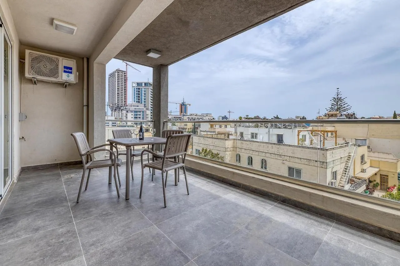 Deluxe 2Br Apartment In Central St Julians San Giuliano